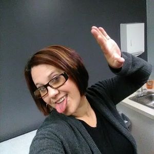 Meet your Posher, Brooke